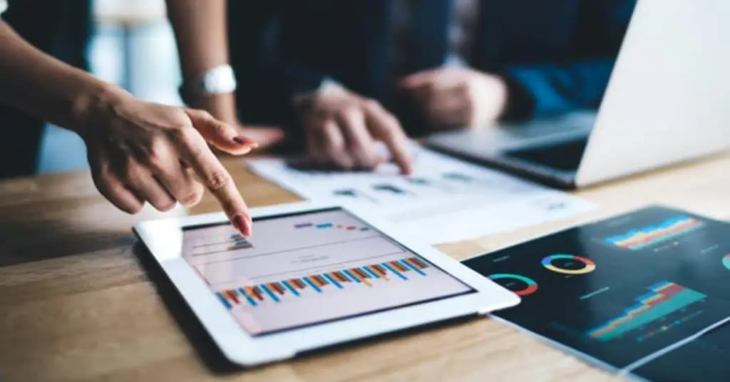 Solactive-Evaluate-Global-Pharma-Index-featured-image